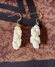100% Hawaiian Alilea Shell Earrings 1.25” Long picture