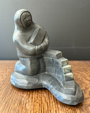 Vintage Soapstone Carving Eskimo Building Igloo Aardvark 1972 Canada Inuit picture