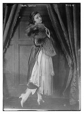Photo:Irene Castle Fur Stole Portrait ca 1915-1920 picture