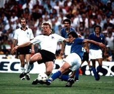 1982 Italy 3 v West Germany 1 Italy's Marco Tardelli scores his si- Old Photo picture