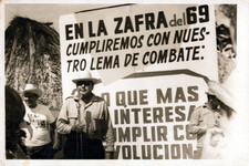 CUBA CUBAN REVOLUTION MOMENT SUGAR CANE CAMPAIGN 1969 PORTRAIT ORIG PHOTO MA73 picture