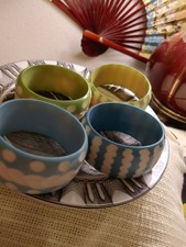 Vintage 60 s Set Of Plastic 4 Braslets 3x1.5 Carved Stripes And Polka Dots picture