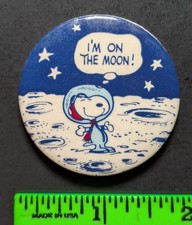 Vintage Peanuts Snoopy I'm on the Moon Pinback Pin picture