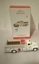 Hallmark Ornament 2015 - 1956 Ford Fire Engine Fire Brigade Series Magic Light picture