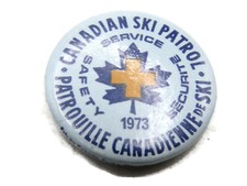 Vintage 1973 Canadian Ski Patrol Pinback Button Pin Safety Service Maple Leaf picture