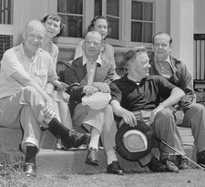 General Mrs Dwight Eisenhower are vacation at Augusta Georgia this- Old Photo picture
