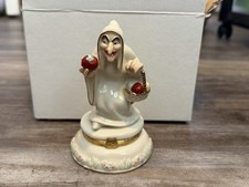 Lenox Disney Showcase Treasures The Hag Treasure Box Figurine 3-4.9