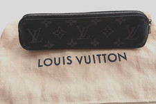 LOUIS VUITTON Monogram Trousse Elisabeth Pencil Case Toiletry Pouch Eclipse picture