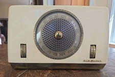 Vtg MCM RCA Victor Model 8X682 AM/SW Tabletop Tube Radio Working picture