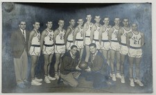 Vintage 1956-57 Iola KS High School Basketball Team Photo Mid-Century B&W  J-6 picture