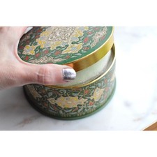 NOS Vintage Coty Emeraude Dusting Powder | Unopened and Full | Tin Bottom Large picture