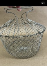 Primitive Vintage Collapsible Wire Egg & Produce Basket Antique Farm House Decor picture