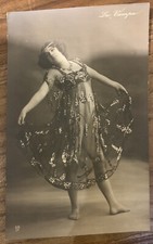 1 postcard.LA VAMPA.EGYPTIAN DANCER BAREFOOT.STAMP ON THE BACK. picture