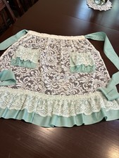 VTG 1950s 1960s Mint Green Lace Half Apron Hostess Retro Pockets Ruffle Tiered picture