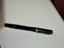 Parker Duofold Centennial Mk I Black GT Fountain Pen 18K Gold Nib UK picture