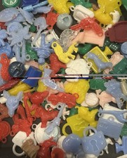 Lot of 155 - Cracker Jack, Advertising Charms & Bubble Gum Machine Trinkets picture