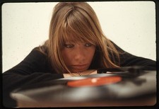 Photo:Fran�oise Hardy 1960s Portrait with Record Player picture