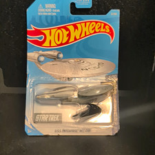 Hot Wheels Star Trek U.S.S. Enterprise NCC-1701 Diecast Space Ship Vehicle picture