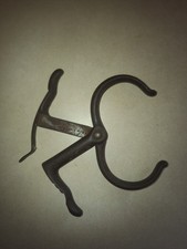 1860s Antique Prisoner Handcuff  Single Iron Claw Police Come-Along Nippers picture
