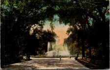 Forsyth Park Savannah GA Vintage Postcard 5P18-24 picture