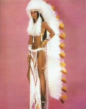 BEAUTIFUL CHER 8X10 PHOTO picture