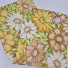 2 Vintage 70s Cannon Monticello Yellow Floral Flowers Botanical Pillowcase Decor picture