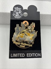 Disney 2006 NYC- Jack In Monster Taxi Layered LE/1000 Pin RARE. NEW picture
