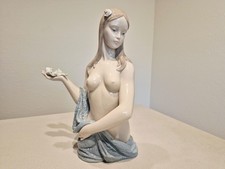 Vintage Nao by Lladro Beautiful Bather #1363 Glazed Mint Condition picture