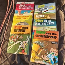 Asterix Paperback Lot 7 Vintage Dargaud Canada English Goscinny Uderzo 1970s picture