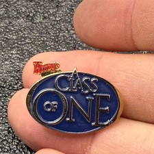 Vintage Wendy's A Class of One Employee Recognition Blue Enamel Lapel Pin Gold picture