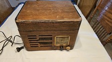 Vintage 1941 Crosley C35-AK Phonograph AM Radio Works picture