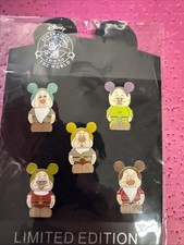 Disney Vinylmation Jr Mystery Pin Set 5 Pins picture