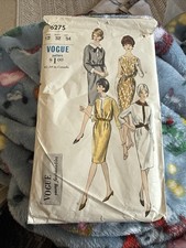 Vintage Vogue Pattern #6275 Size 12 picture