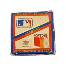 1991 MLB Official Autographed Baseball in Original Box/Packaging picture