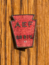 Original WW1 US Army 28th Division Veteran's Pin picture