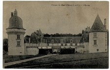 Chateau du Gue-Peon L Ile de France France vintage postcard s057 picture
