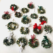 CHRISTMAS MINIATURE WREATHS LOT OF 17 HANDMADE  1 1/4