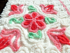 VTG CHENILLE BEDSPREAD FABRIC FLOWERS RED&PINK GRN LEAVES ON WHITE 37x16 INCH A+ picture
