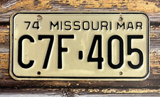 1974 Missouri Automobile License Plate C7F-405 picture