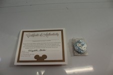 Vintage Disney Movie Club Exclusive Frozen OLAF Pin With Certificate picture