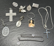 10 VINTAGE SILVER TONE CHRISTIAN ITEMS: PENDENTS, PINS, KEY RINGS + I166 picture