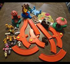 Vintage 1988 Spectra Winnie the Pooh 100 Acre Wood Train Set & Huge Figure Lot picture