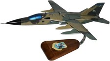 USAF General Dynamics FB-111 Aardvark SAC Desk Display Model 1/48 SC Airplane picture