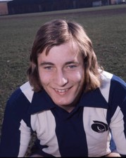 Portrait of Asa Hartford of West Bromwich Albion Historic Old Photo picture
