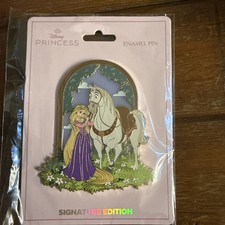 PALM Rapunzel Maximus Courtyard Jumbo Stained Glass Pin LE 750 SOLD OUT picture