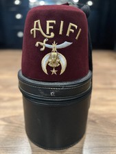 Afifi RED FEZ HAT VINTAGE  Tacoma Washington MASONIC FREEMASONRY SHRINER w Case picture
