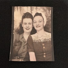 Vintage 1940s Lesbian Interest Two Women Close Together Portrait Photo 2.5x3.25 picture
