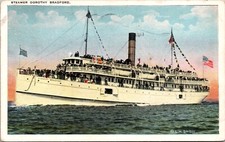 Postcard Steamer Dorothy Bradford at Sea picture