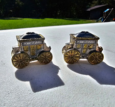 Vintage Pennsylvania Stagecoach Salt Pepper Shakers F.W. Woolworth 79¢ Label picture