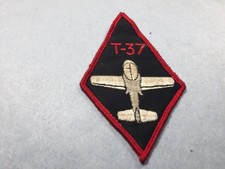 vintage USAF -T-37 Trainer Aircraft (Vietnam War era) sew-on Color Patch picture